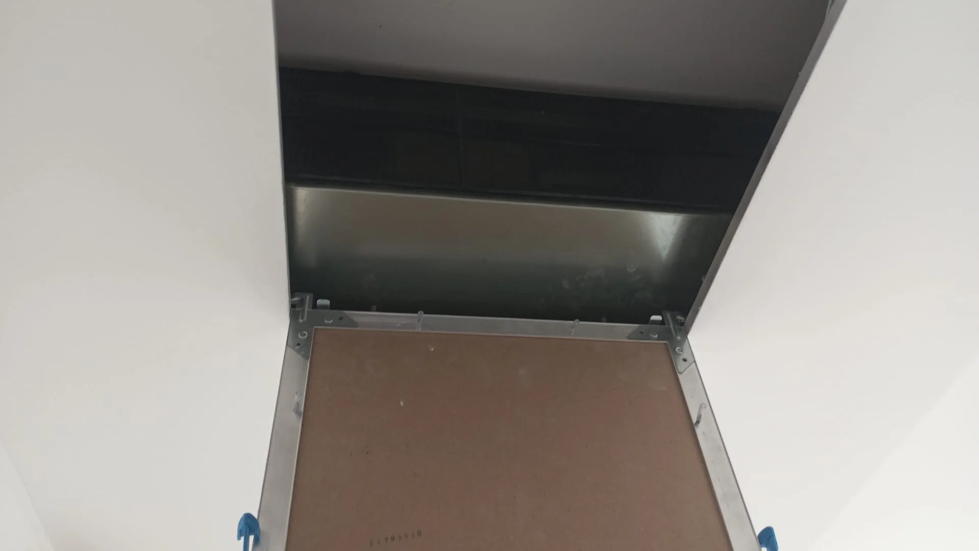 Contacta-a-Newhouse Mallorca-hoy