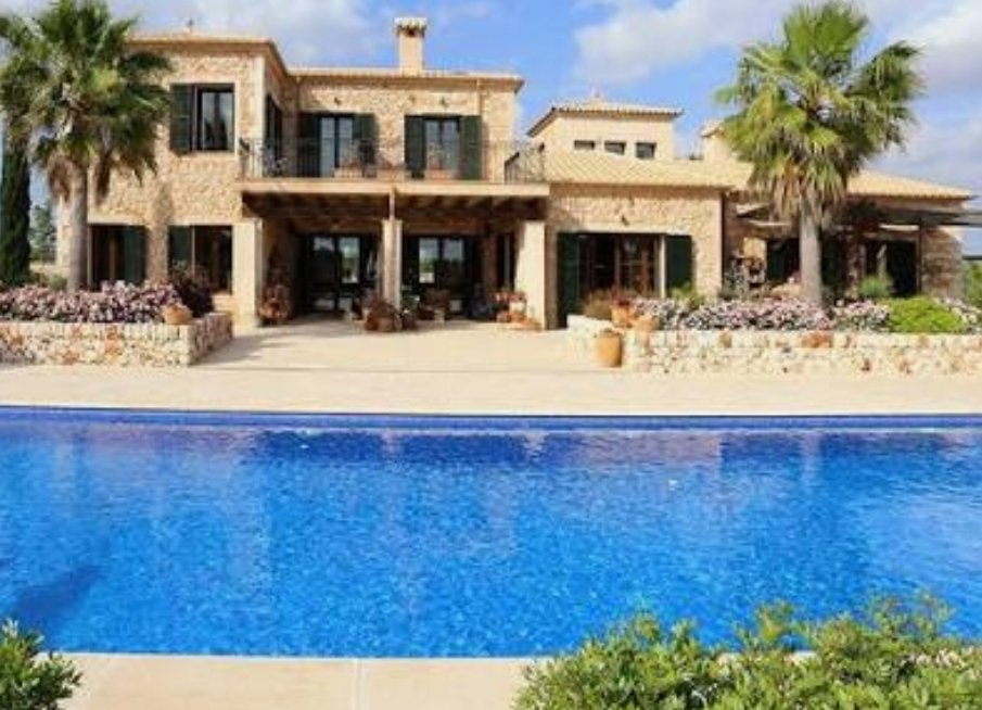 somos-Newhouse-Mallorca